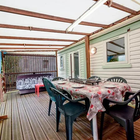 אתר קמפינג Mobil-home Climatise, 3etoiles, 5 Min Du Et A 15 Min De Mimizan-plage