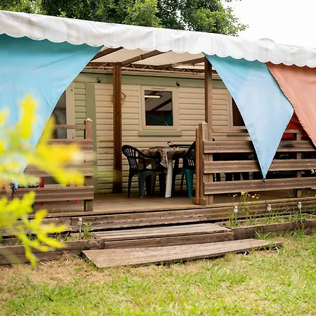 אתר קמפינג Mobil-home Climatise, 3etoiles, 5 Min Du Et A 15 Min De Mimizan-plage *