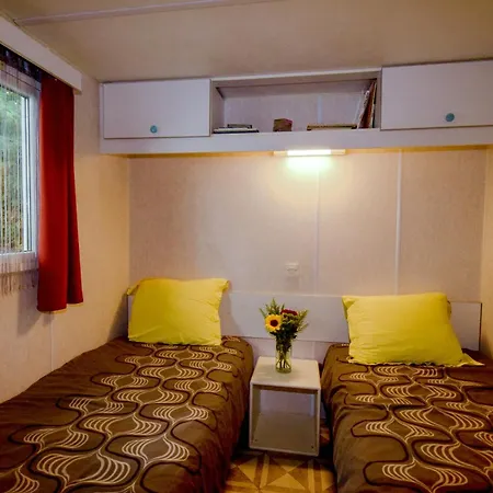 Mobil-home Climatise, 3etoiles, 5 Min Du Et A 15 Min De Mimizan-plage Campingplads *